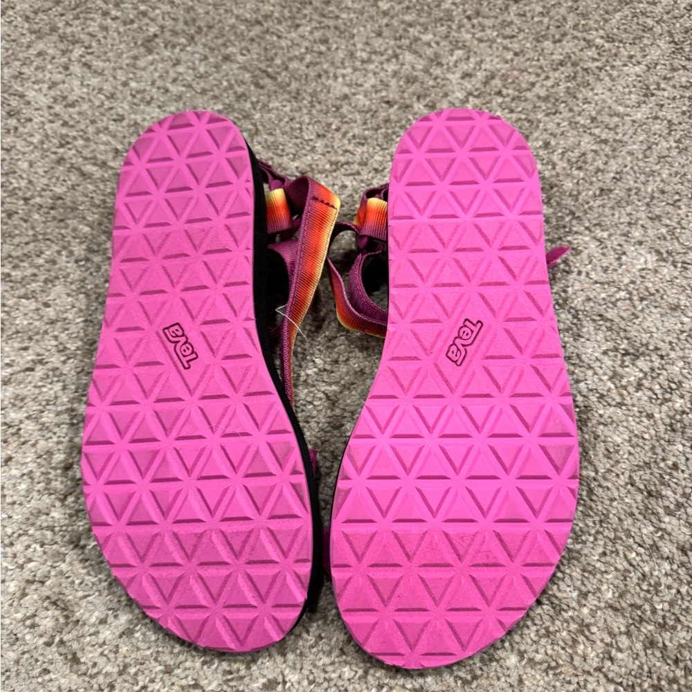 Teva Universal Sandals - Picture 3 of 4